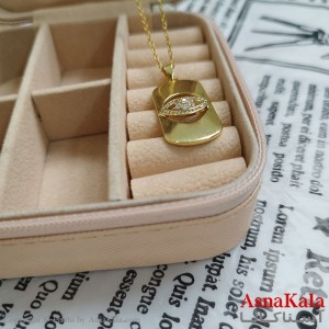 گردنبند چشم طلایی