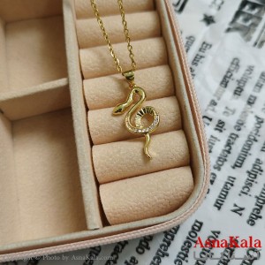 گردنبند مار