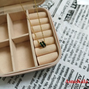 گردنبند گوی