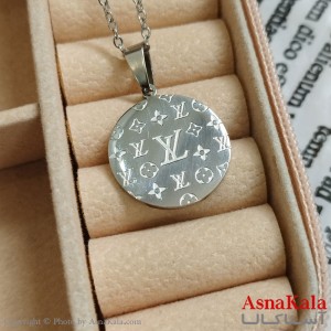 گردنبند LV نقره ای دخترانه