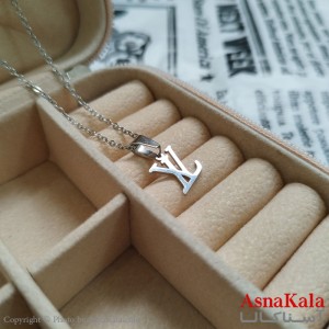 گردنبند LV دخترانه
