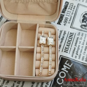 گوشواره جواهری مدل آویز نگیندار رنگ طلایی