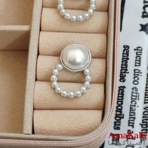 گوشواره مروارید جواهری مدل آویز نگیندار رنگ نقره ای کد GSH152097W