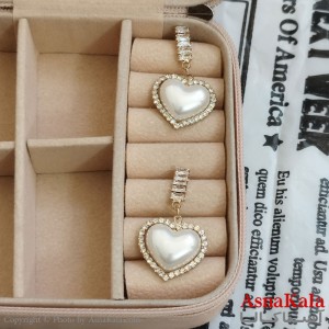 گوشواره قلب جواهری نگیندار