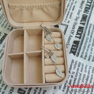 گوشواره جواهری