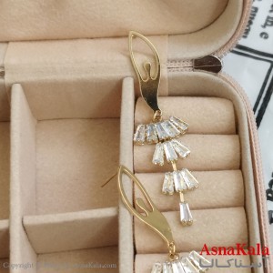گوشواره جواهری مدل آویز نگیندار رنگ طلایی کد GSH152119W