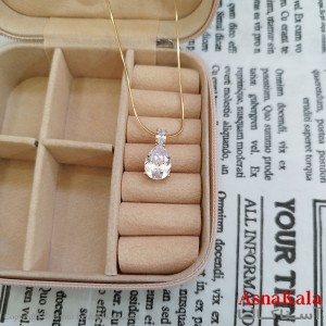 آویز ژوپینگ دخترانه رنگ طلایی