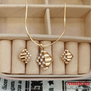 نیم ست زنانه ژوپینگ شامل گوشواره و گردنبند رنگ طلایی کد NIM141070W