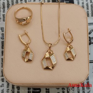 نیم ست زنانه ژوپینگ شامل گوشواره و گردنبند و انگشتر رنگ طلایی کد NIM141082W