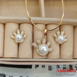 نیم ست زنانه ژوپینگ شامل گوشواره و گردنبند رنگ طلایی کد NIM141084W