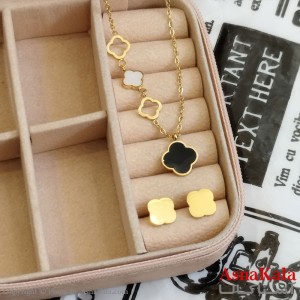 نیم ست زنانه شامل گردنبند و گوشواره ترند رنگ طلایی کد NIM141098W