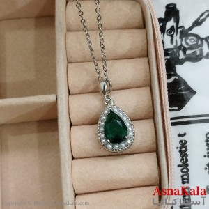گردنبند نگین سبز