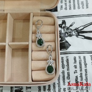 گوشواره نگین سبز