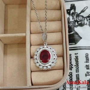 گردنبند نگین قرمز