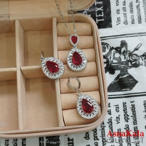 نیم ست زنانه شامل گردنبند و گوشواره جواهری نگین قرمز رنگ نقره ای کد NIM141143W