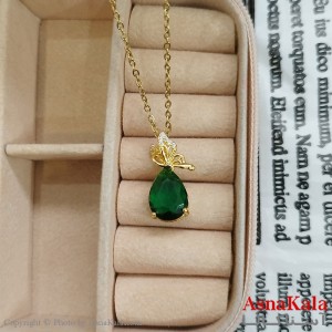 گردنبند استیل زنانه اشک و پروانه نگین سبز کد GNB162398W