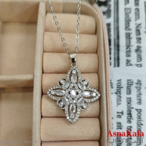 گردنبند استیل زنانه ستاره درخشان نگین سفید کد GNB162433W