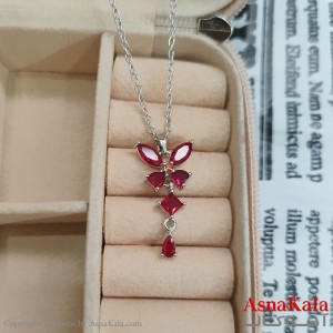 گردنبند استیل پروانه دنباله دار نگین قرمز کد GNB162444W