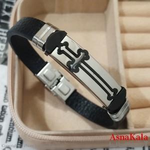 دستبند چرم مردانه  مدل صلیب توخالی جدید کد DSB181688W