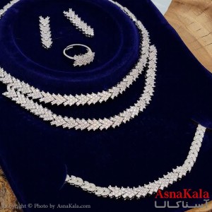 سرویس جواهری کامل شامل گردنبند و گوشواره و دستبند و انگشتر  آبکاری رادیوم کد NIM141151W