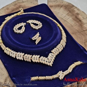 سرویس جواهری کامل شامل گردنبند و گوشواره و دستبند و انگشتر  آبکاری رادیوم کد NIM141174W