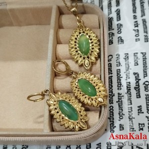 نیم ست زنانه برنجی شامل گردنبند و گوشواره کد NIM141207W