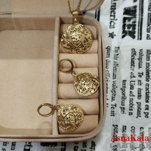 نیم ست زنانه برنجی شامل گردنبند و گوشواره کد NIM141212W