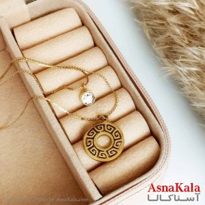 بدلیجات گردنبند زنانه استیل طلایی  مدل دولاین ورساچه نگیندار کد GNB16564W