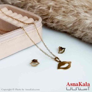 نیمست استیل دخترانه طرح  لب رنگ طلایی کد NIM14179W