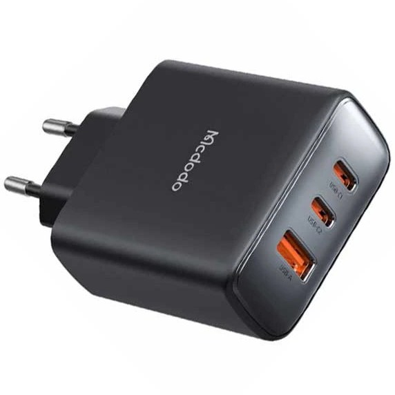 آداپتور 3 پورت 45 وات همراه با کابل دو سر تایپ سی مک دودو Mcdodo 45W 3 Port Fast Charger CH-4861