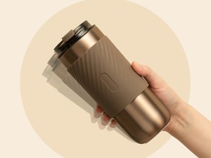 بطری آب 650 میلی‌لیتری استیل ضد زنگ اکورا E-005 EQURA E-005 650ML Stainless Steel Water Bottle