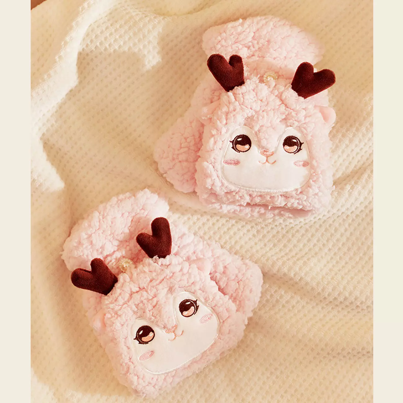 دستکش گرم کن فانتزی شارژی W09 Cute Pet Heating Gloves LLD-W09