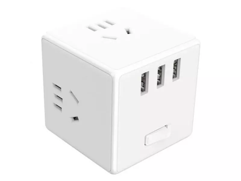 چند راهی مکعبی سه سوکت و دوه پورت یو اس بی و یک پورت تایپ سی شیائومی Xiaomi Rubik Cube Adapter Pro 33W Wired Fast Charge Version (2A1C) MJCXB3-04QM