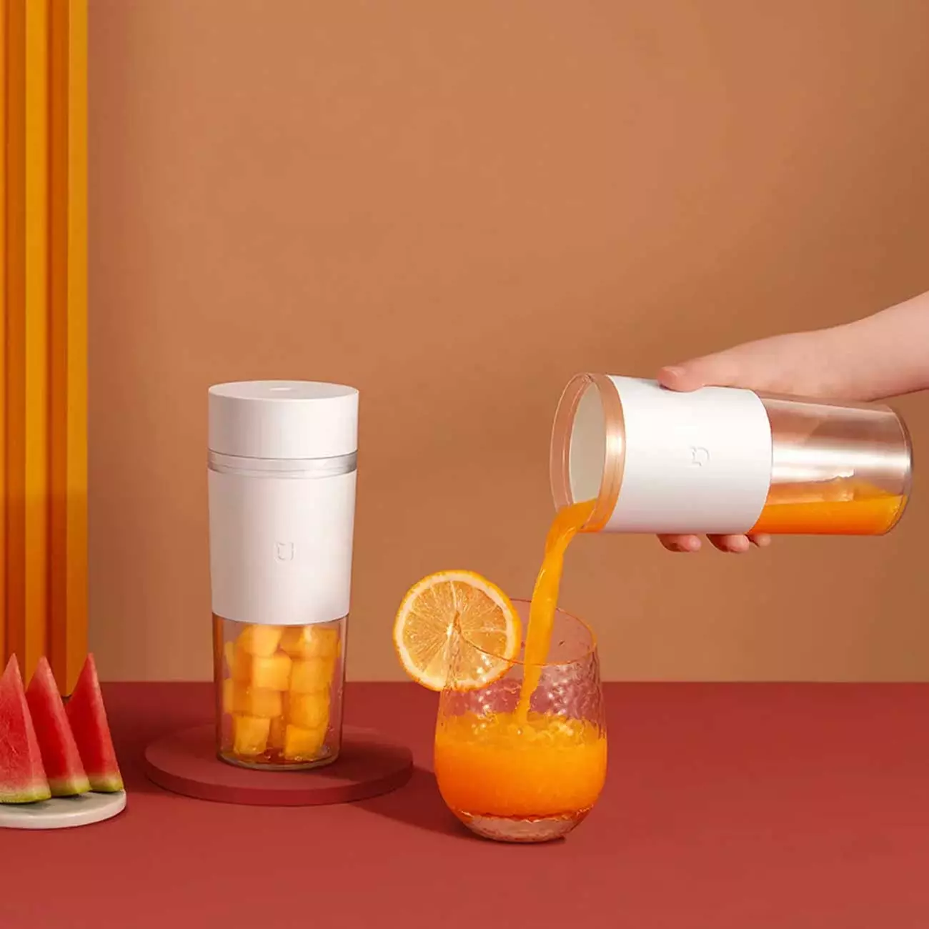 شیکر و مخلوط کن قابل حمل شیائومی Xiaomi Portable Fruit Juicer MJZZB01PL 300ml