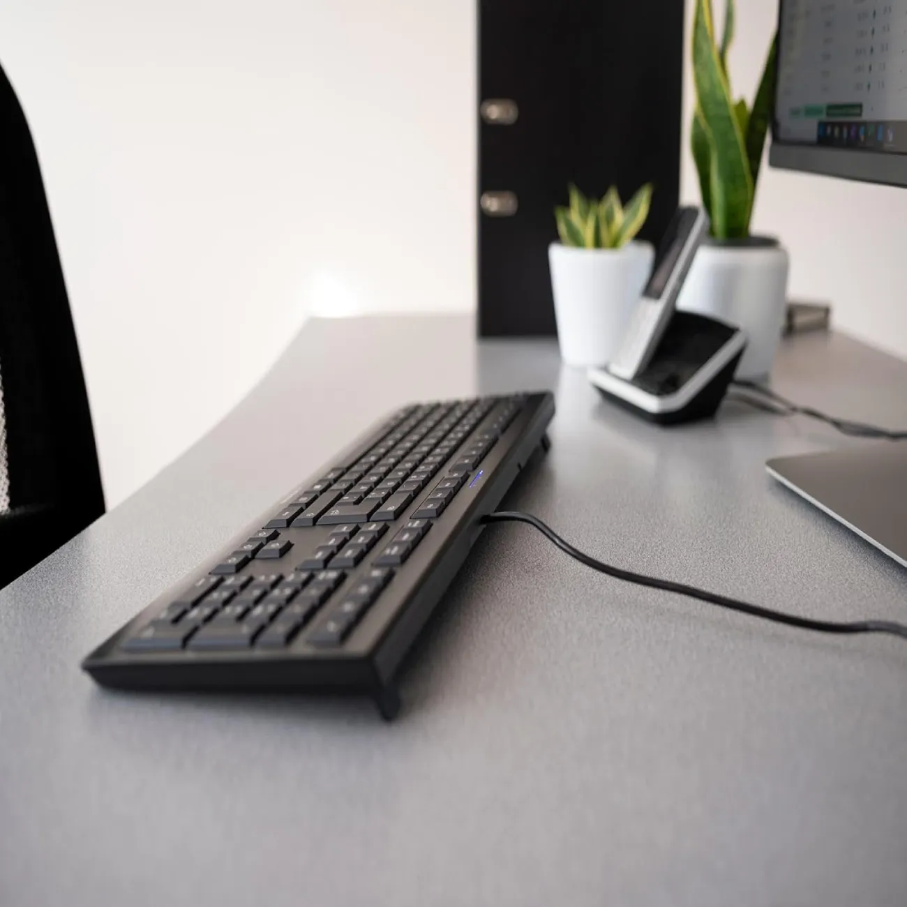 کیبورد سیمی USB چری KC 1000