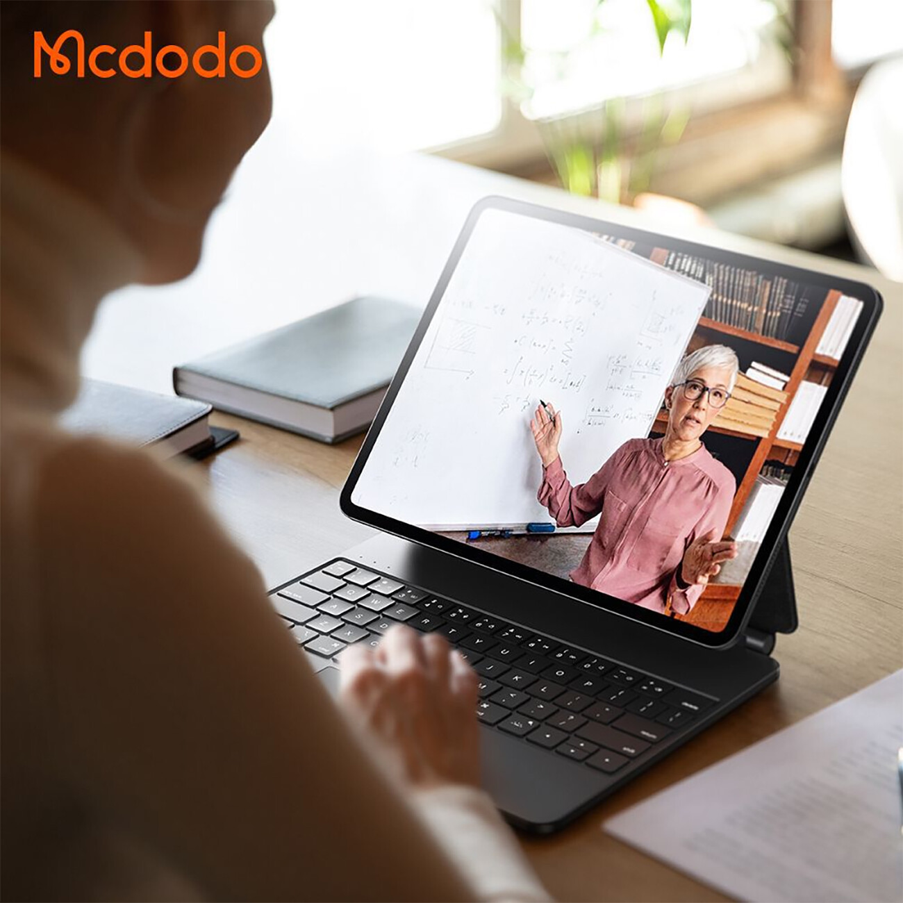 قیمت کاور کتابی هوشمند مگنتی کیبورد دار آیپد ایر ام4 13 اینچ مک دودو