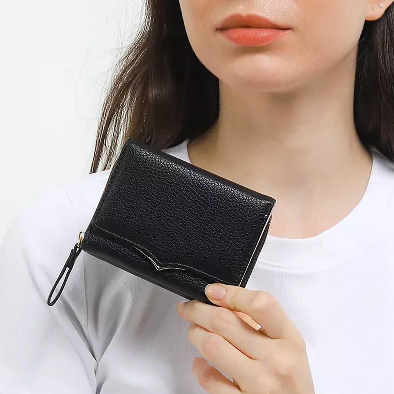 بهترین کیف پول زنانه تاشو تائومیک‌میک