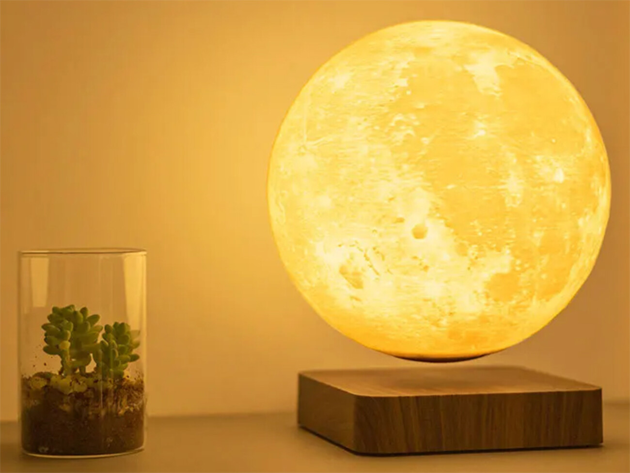 خرید چراغ خواب ماه شناور مغناطیسی پرینت سه بعدی معلق Magnetic levitation moon lamp romantic light levitation 3D printing