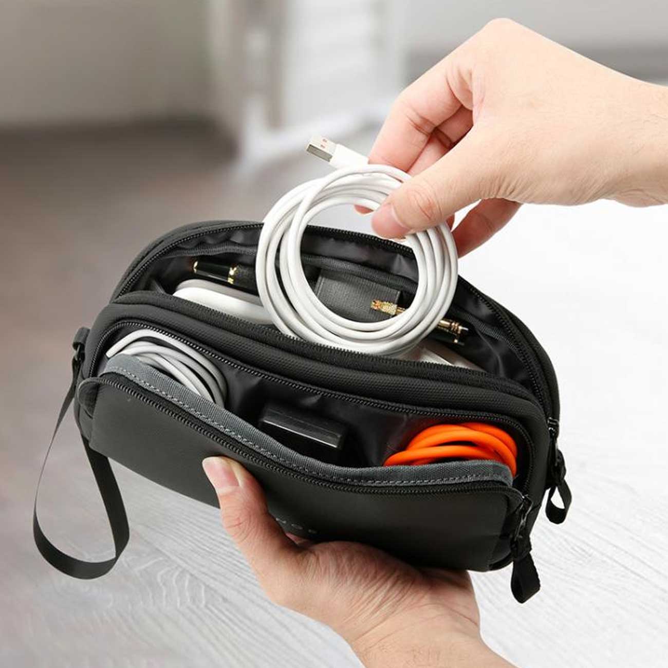 کیف لوازم جانبی موبایل دو زیپ بنج BANGE BG-3067