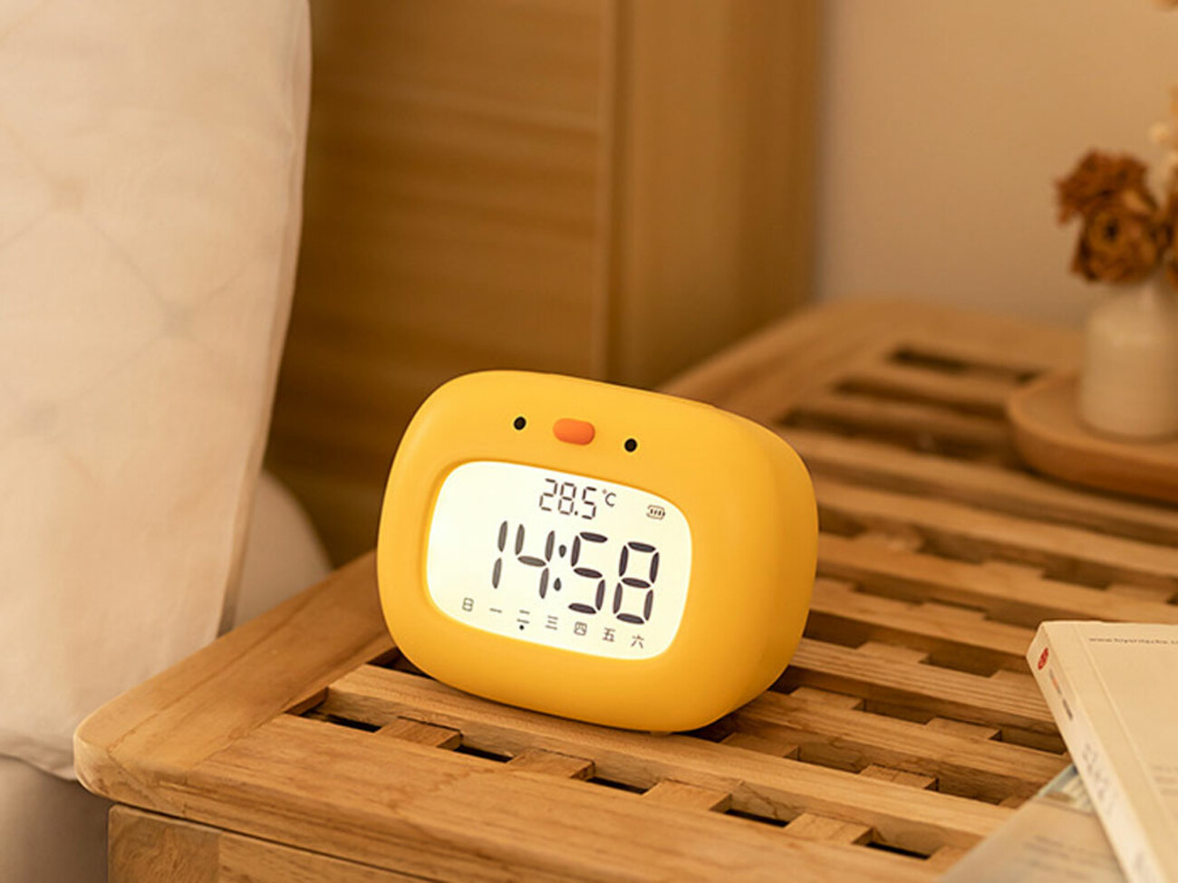 خرید ساعت زنگ‌دار رومیزی فانتزی Alarm clock student-specific wake-up artifact BD-AC-13