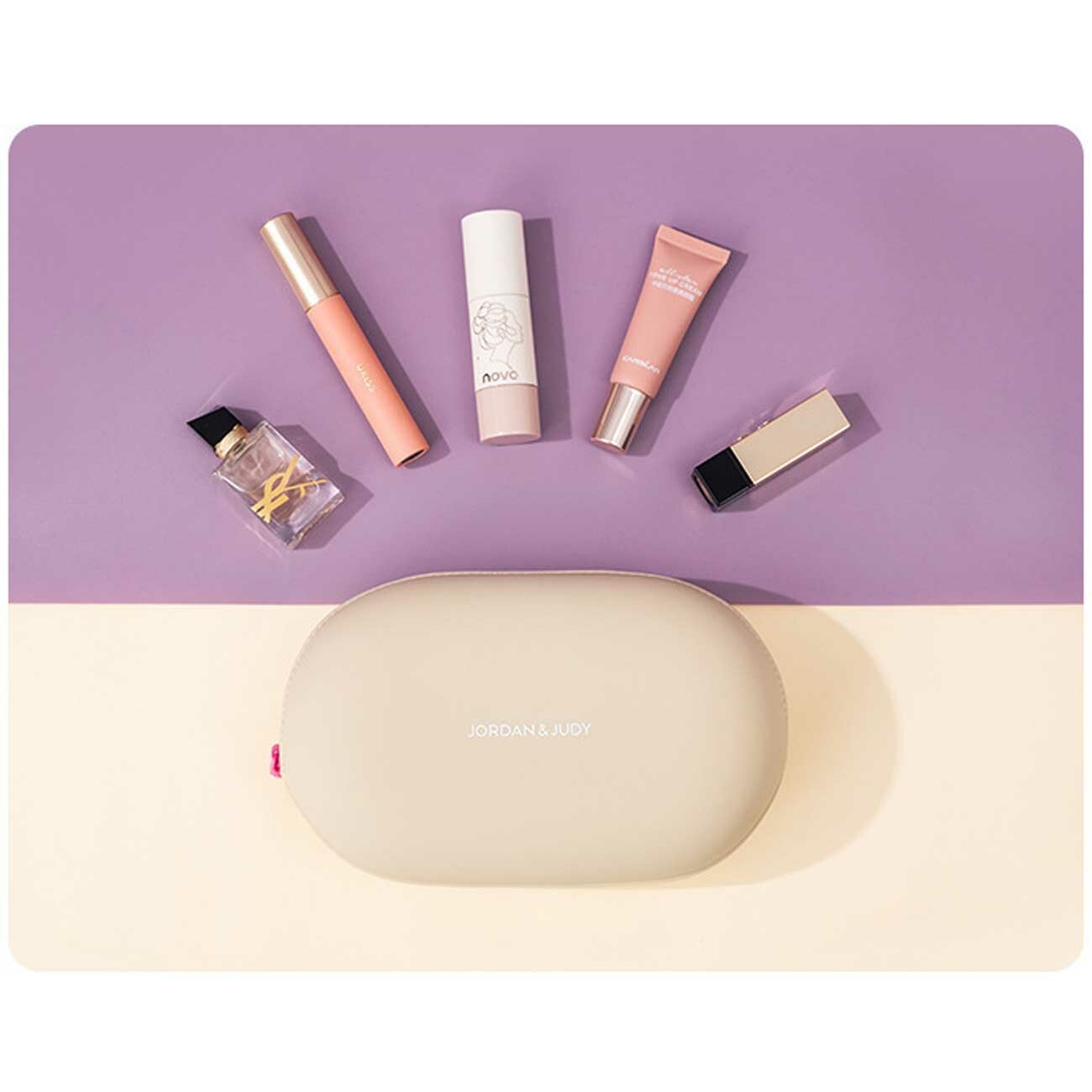 بهترین کیف لوازم آرایش مسافرتی ضد آب سیلیکونی جردن و جودی