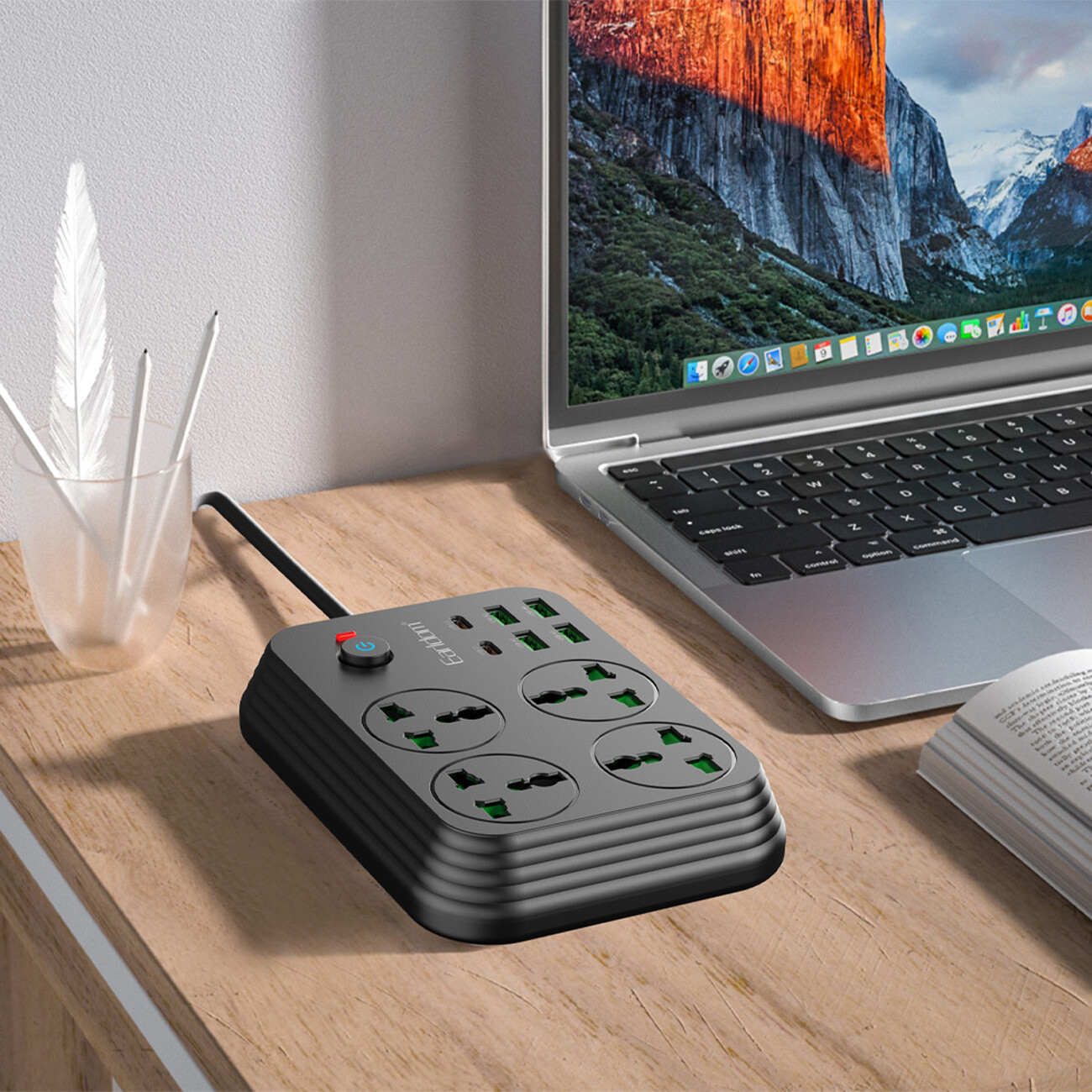 چندراهی برق چهار سوکت، چهار عدد یو اس بی و دو عدد تایپ‌سی 3000 وات ارلدام