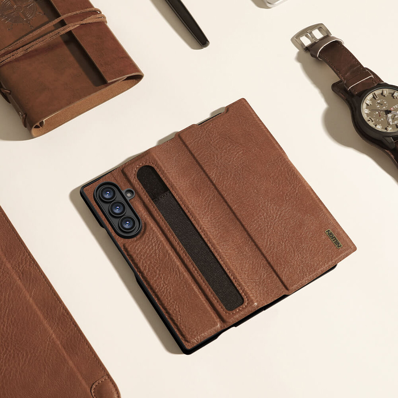 خرید قاب چرمی گوشی سامسونگ گلکسی زد فولد 7 نیلکین