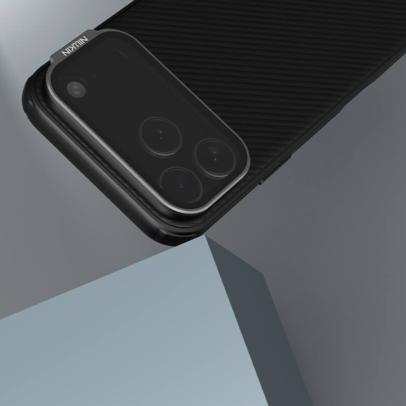 خرید قاب مگ سیف گوشی آیفون 17 پرومکس نیلکین