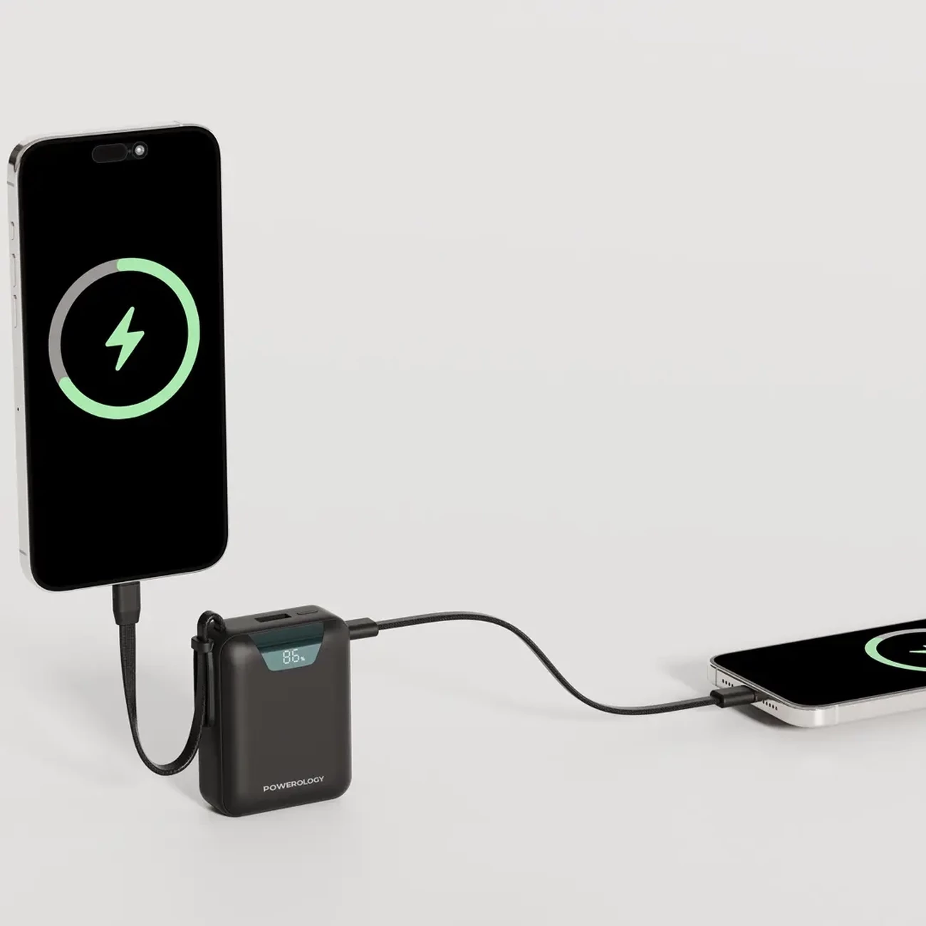 قیمت پاوربانک فست شارژ تایپ سی و یو اس بی پاورولوژی با کابل تایپ‌سی متصل و نمایشگر دیجیتالی