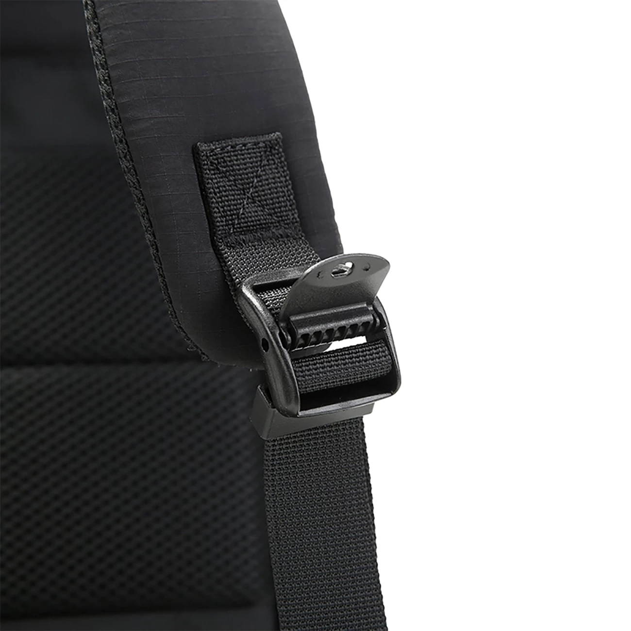 خرید کوله پشتی مسافرتی لپ تاپ 15.6 اینچ بنج