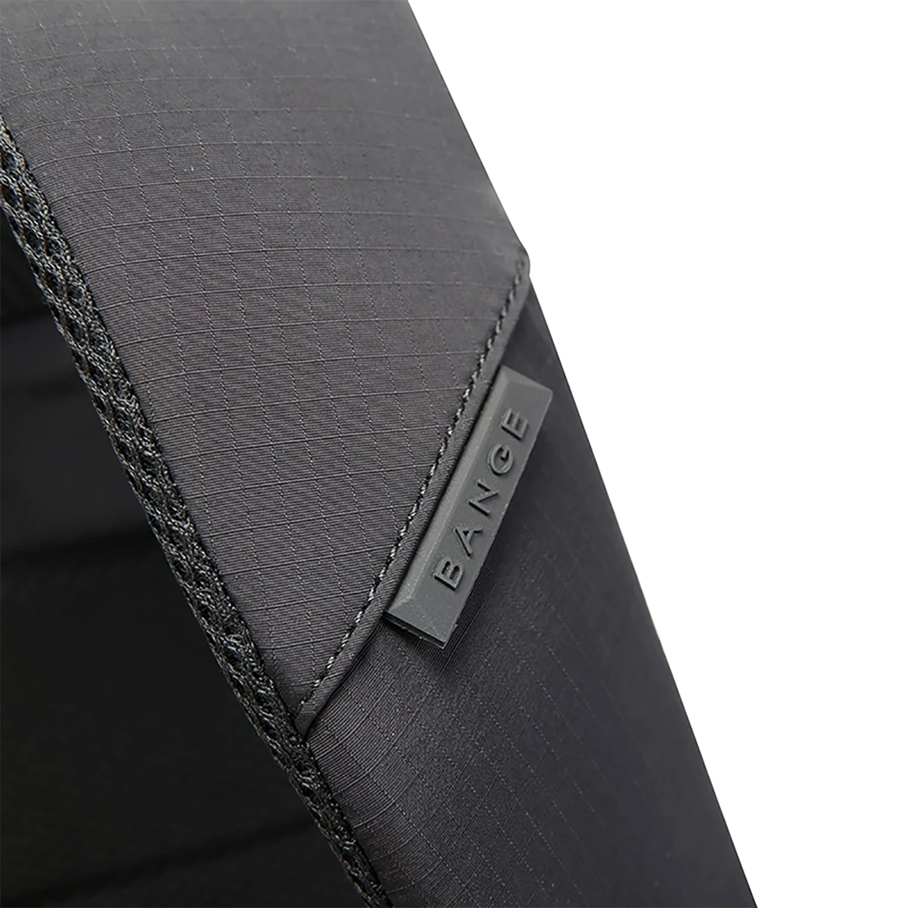 کیفیت کوله پشتی مسافرتی لپ تاپ 15.6 اینچ بنج