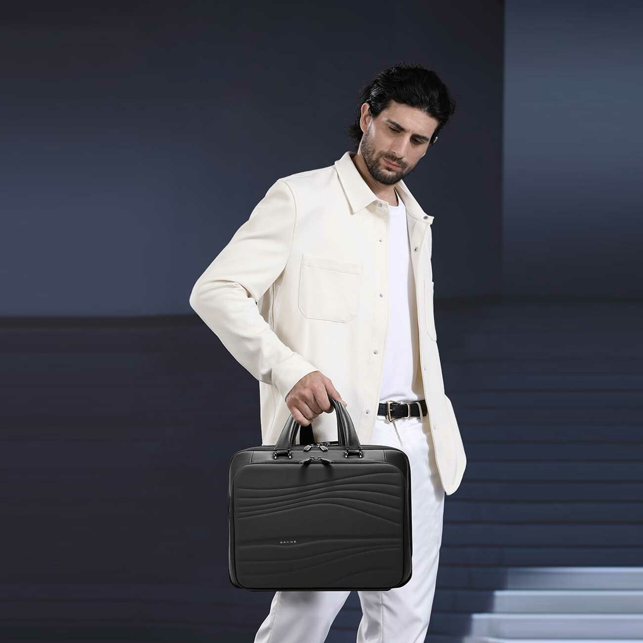 کیف لپ تاپ 15.6 اینچ ضدآب بنج bange BG-8029