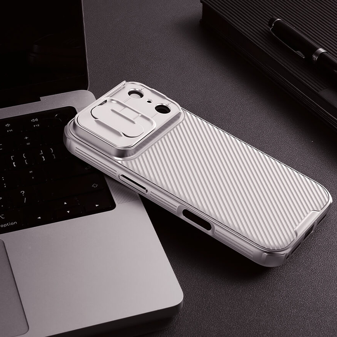 قیمت قاب گوشی آیفون 17 پرو نیلکین