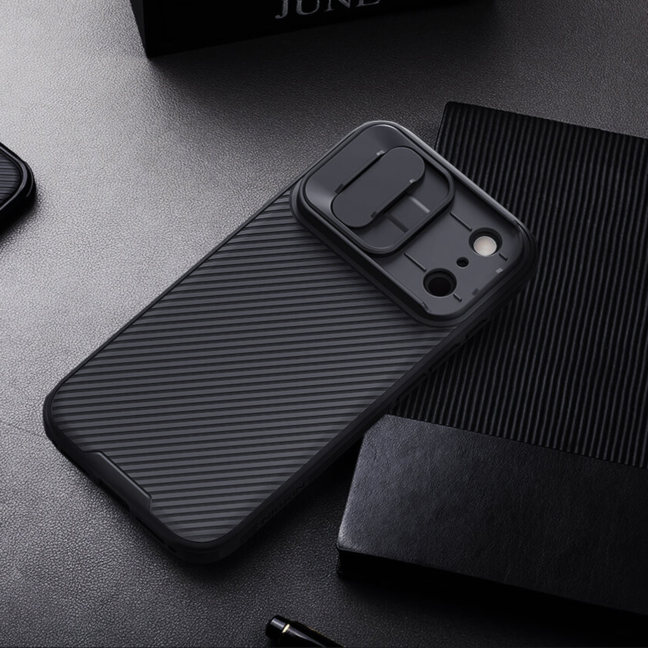 فروش قاب گوشی آیفون 17 پرو نیلکین